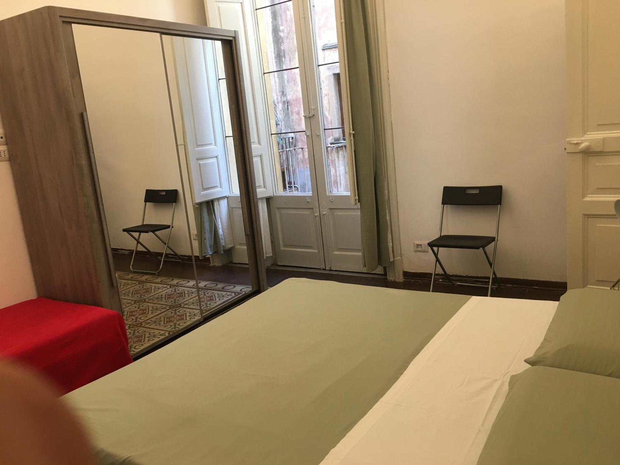 Bohemian Apartment Terrace Downtown Катания Экстерьер фото
